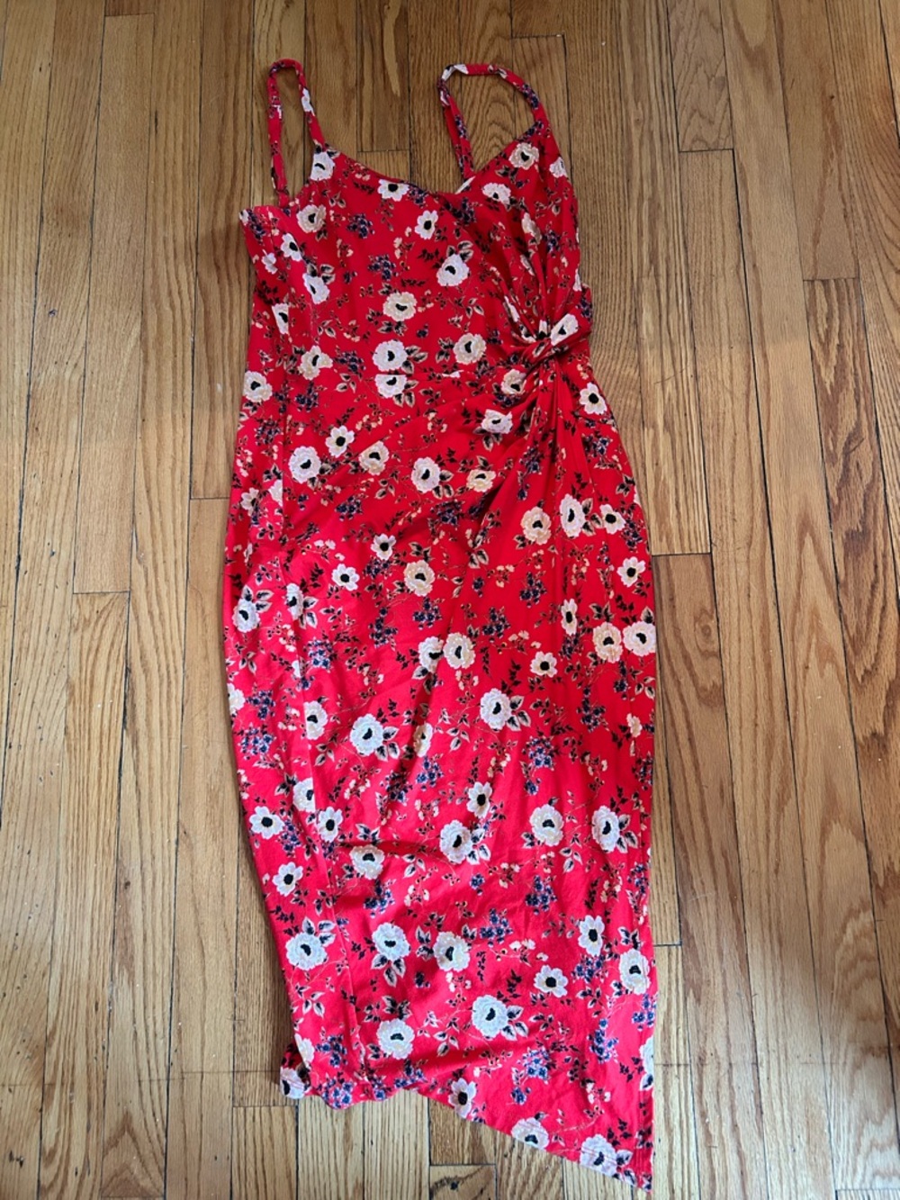 nine britton Red Floral Knot-Detail Midi Dress